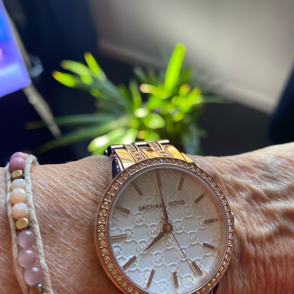 Michael Kors watch - Picture 9 of 10